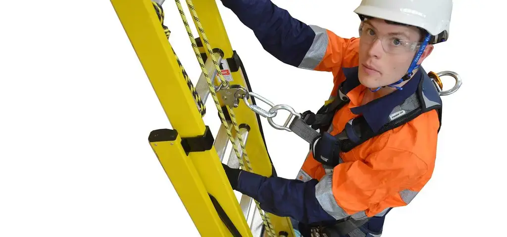 Extention Ladders: Branach Euro EN795 Fall Control System